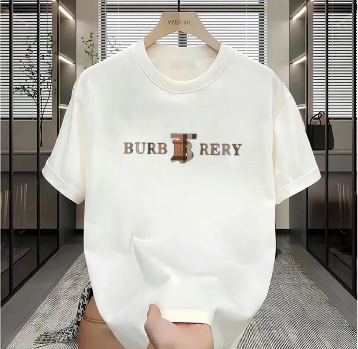 Burberry T-Shirt