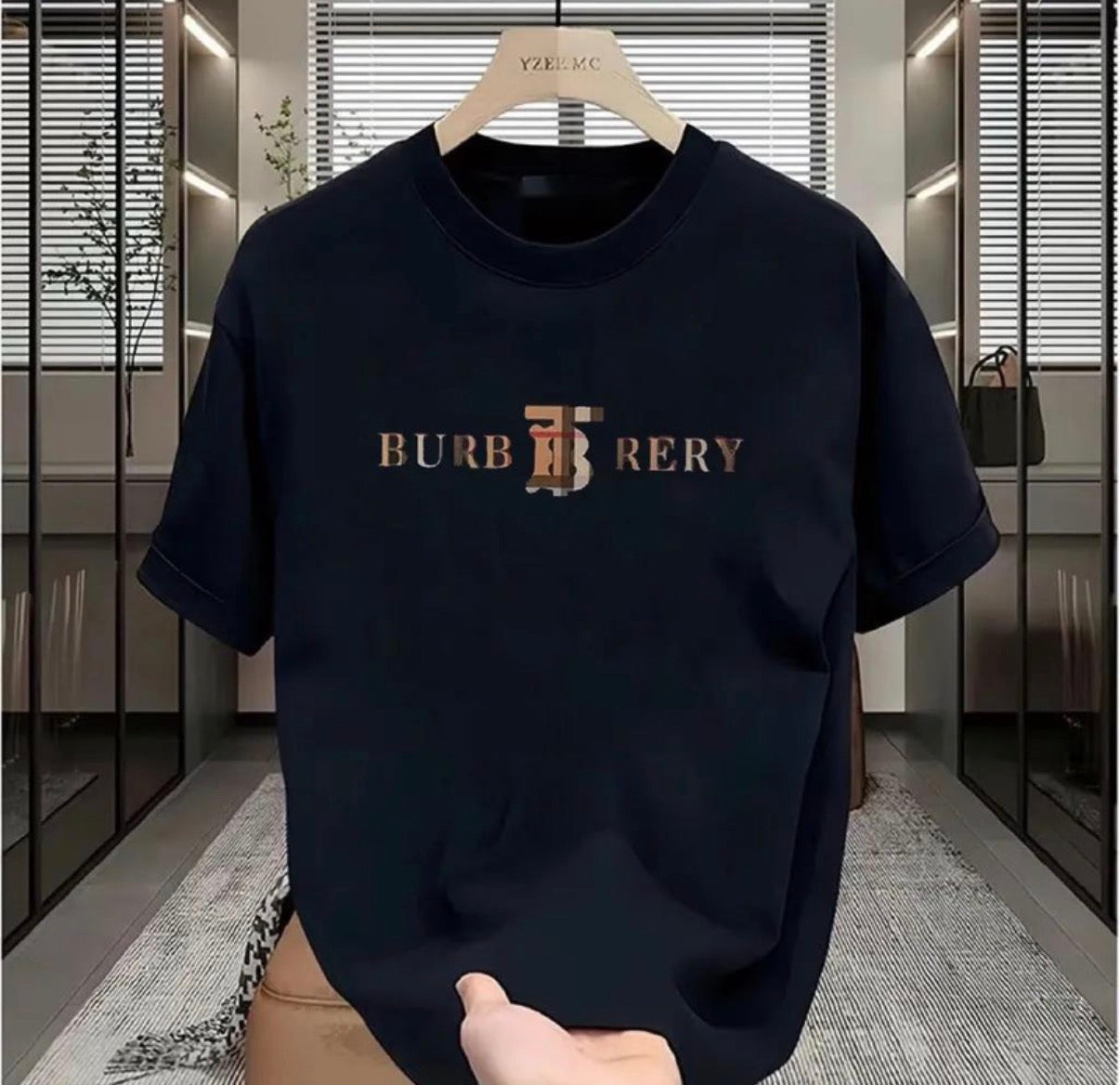 Burberry T-Shirt